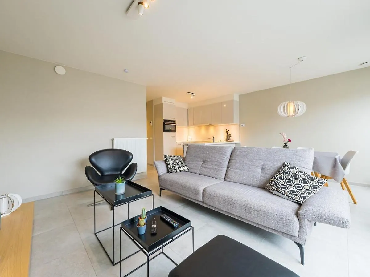 Bright Apartment With Terrace Middelkerke