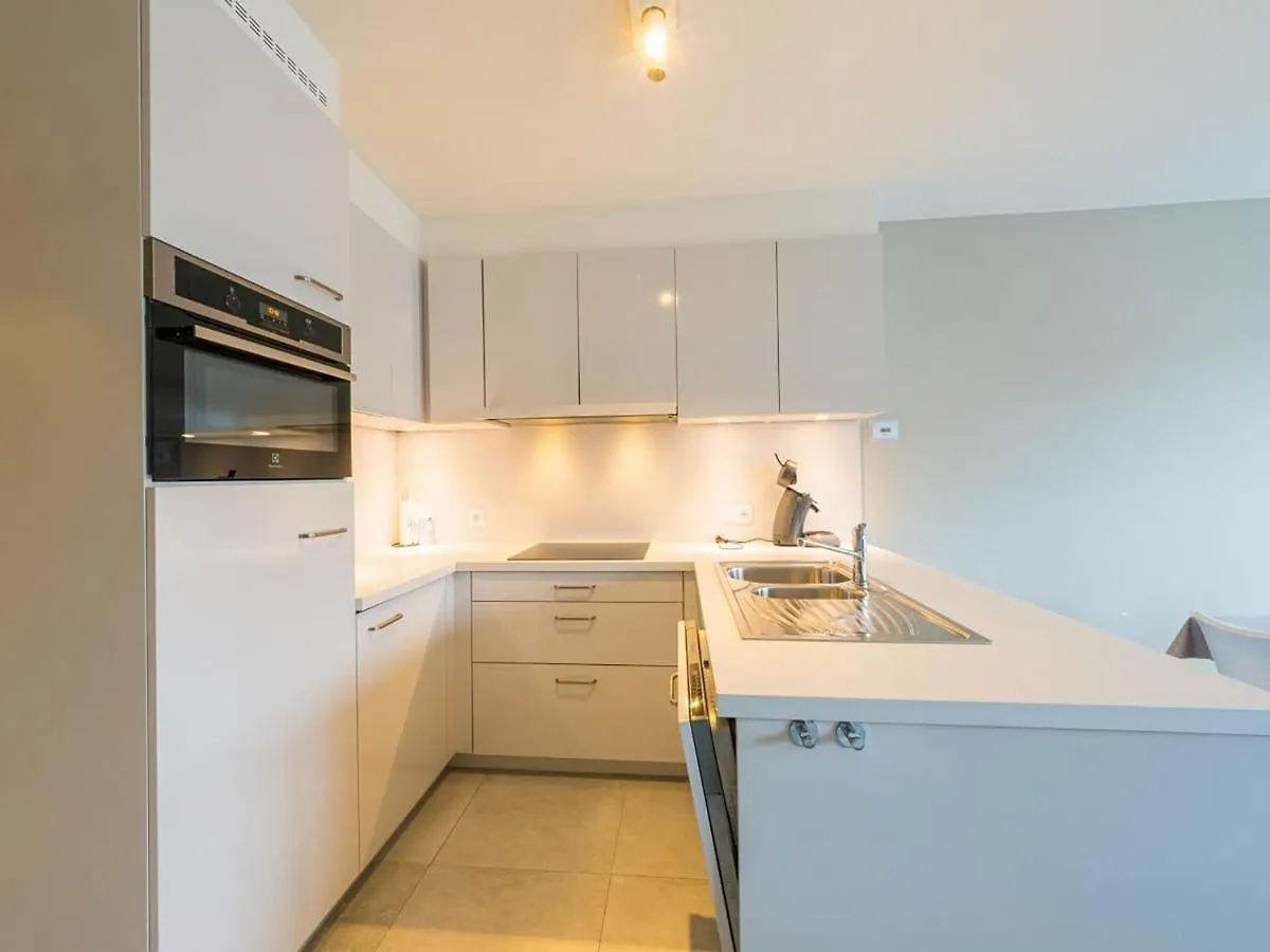 Bright Apartment With Terrace Middelkerke